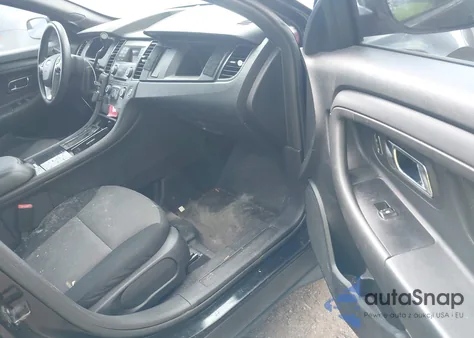 2015 Ford Police Interceptor z USA, uszkodzony, nr VIN 1FAHP2L89FG117738